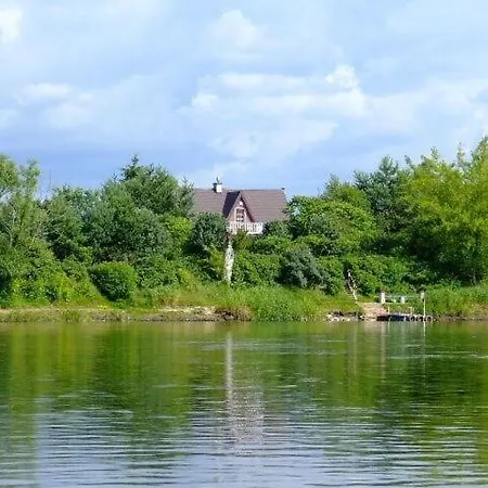 Dom Letniskowy Do Wynajecia Z Wlasna Przystania Nad Rzeka Narew - Linia Brzegowa *