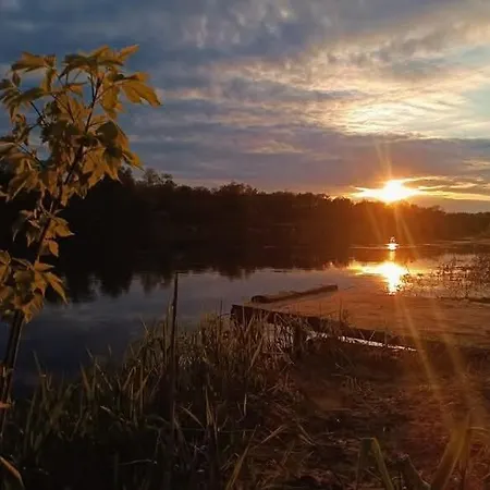 Dom Letniskowy Do Wynajecia Z Wlasna Przystania Nad Rzeka Narew - Linia Brzegowa Vakantiehuis Dzbenin