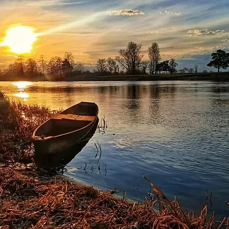 Nyaraló Dom Letniskowy Do Wynajecia Z Wlasna Przystania Nad Rzeka Narew - Linia Brzegowa *