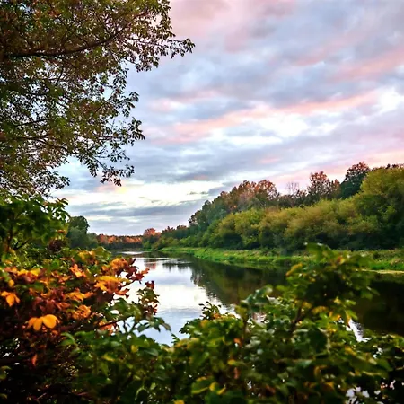 Dom Letniskowy Do Wynajecia Z Wlasna Przystania Nad Rzeka Narew - Linia Brzegowa Nyaraló *