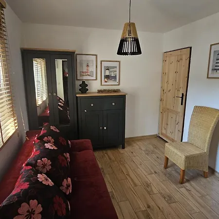 Nyaraló Dom Letniskowy Do Wynajecia Z Wlasna Przystania Nad Rzeka Narew - Linia Brzegowa *